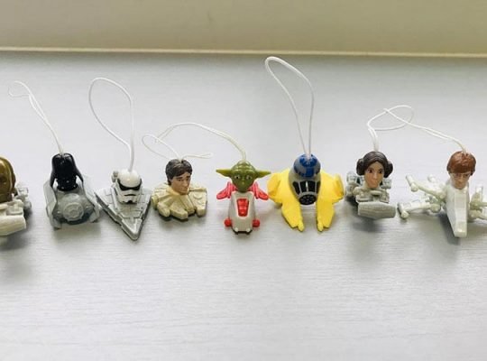 Star Wars Kinder Egg Toys Set