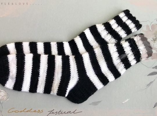 Black & White Knitted Socks