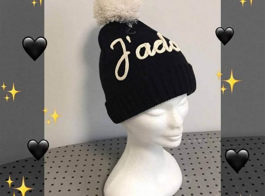 Knitted Black Hat with Pom Pom Sportsgirl