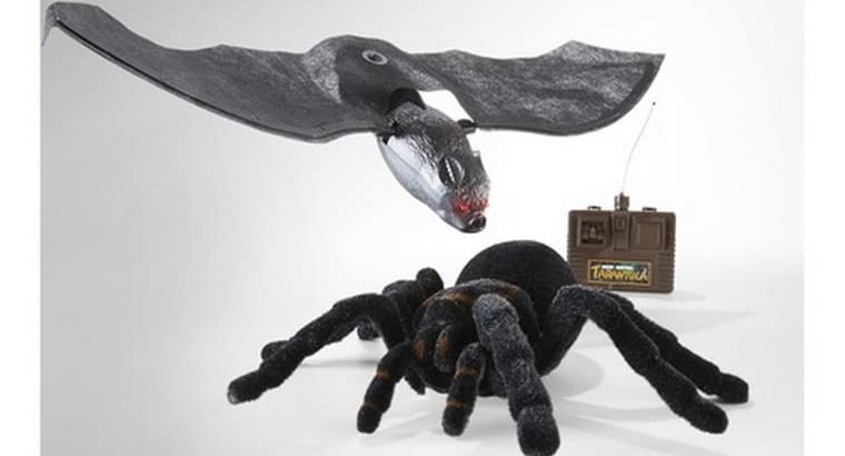 Radio Control Tarantula with Batteries